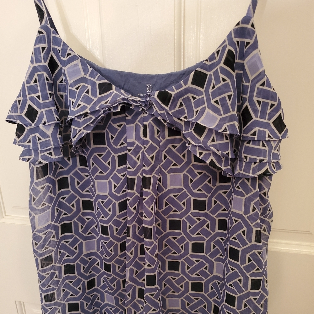 🛍 Tank Top 🛍 - Picture 3 of 3